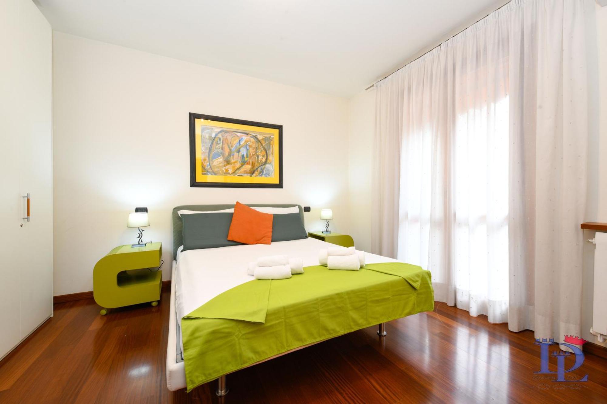 Desenzanoloft Official Partner Marriott Homes & Villas - Gardastar La Stella Del Lago Desenzano del Garda Exterior photo